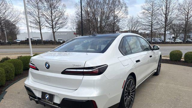 2026 BMW 7 Series 740i xDrive