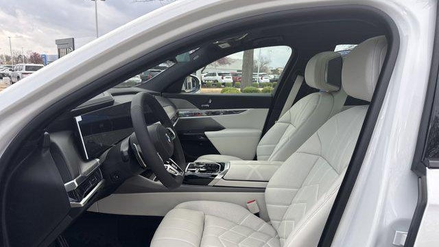 2026 BMW 7 Series 740i xDrive