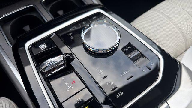 2026 BMW 7 Series 740i xDrive
