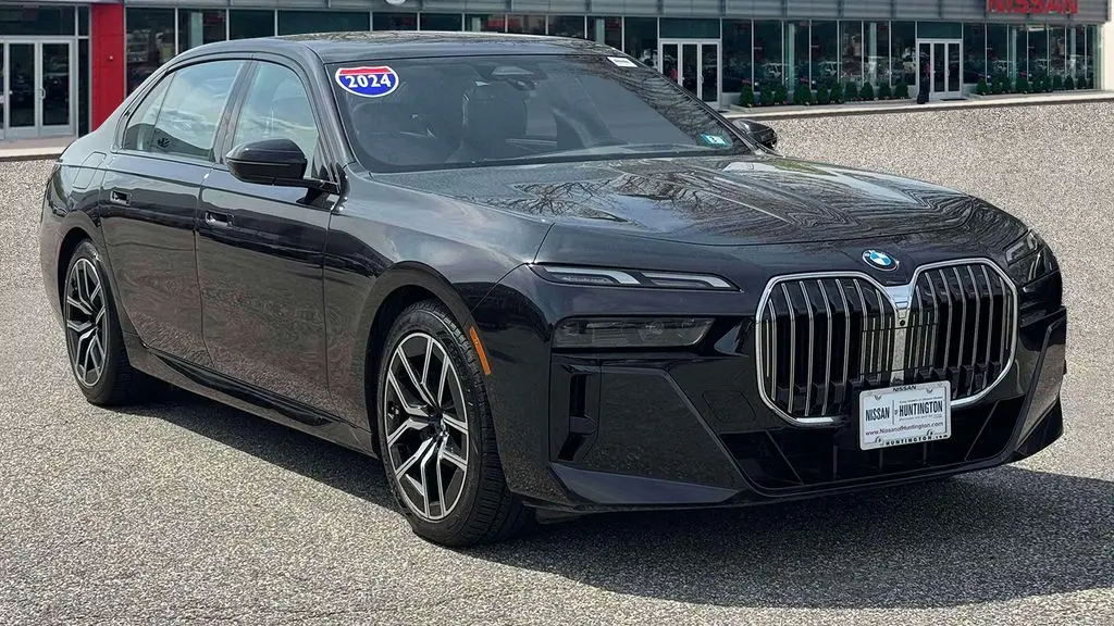 2024 BMW 7 Series 740i xDrive