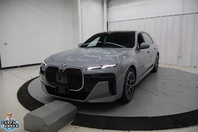 2026 BMW 740i - $72,494