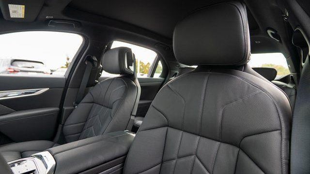 2026 BMW 7 Series 740i xDrive