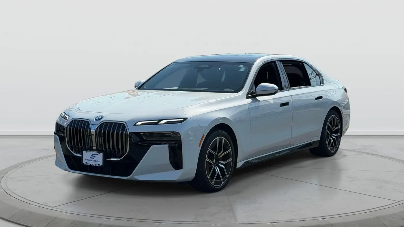 2026 BMW 7 Series 740i xDrive