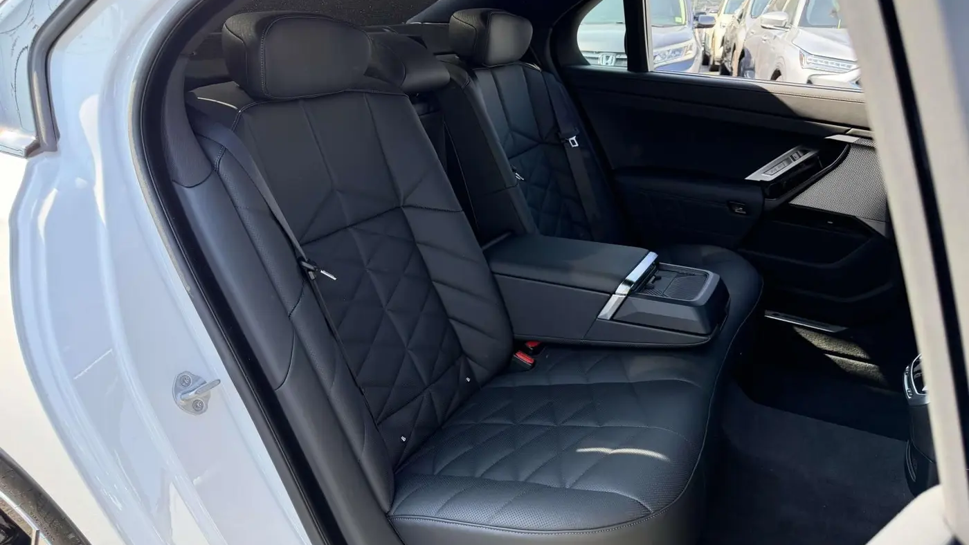 2026 BMW 7 Series 740i xDrive