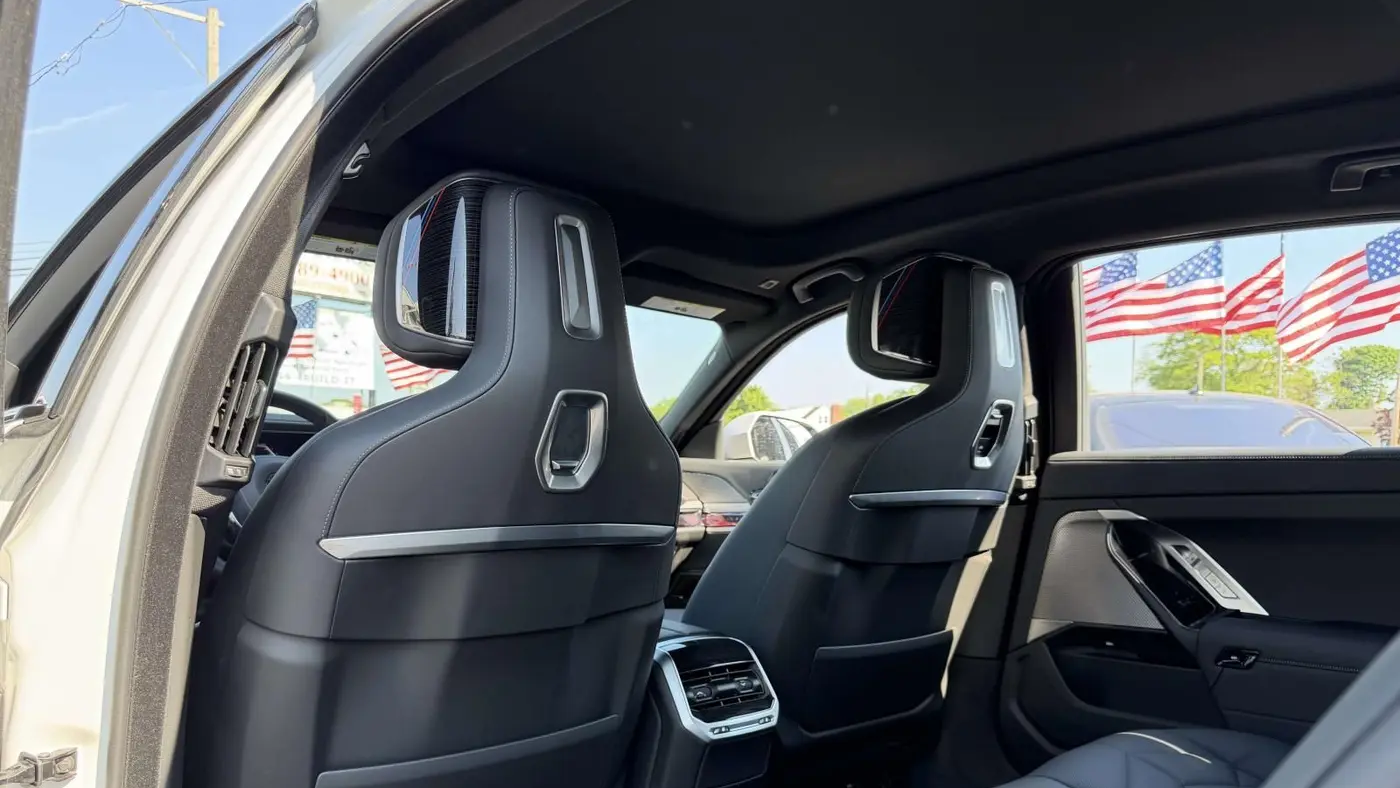 2026 BMW 7 Series 740i xDrive