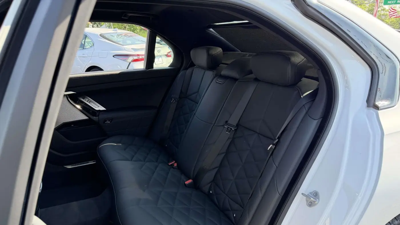 2026 BMW 7 Series 740i xDrive