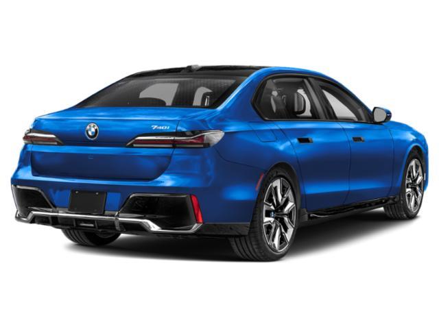2026 BMW 740i - $104,747