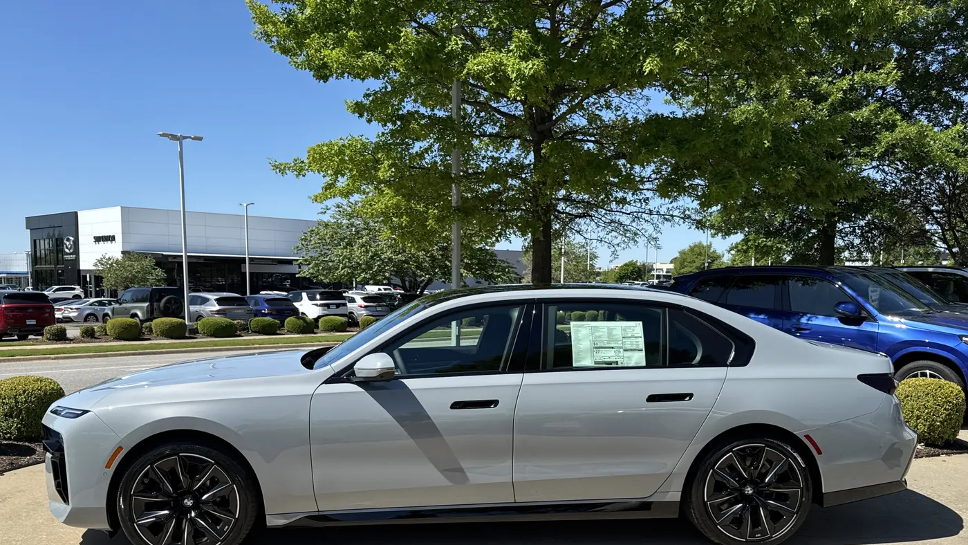 2026 BMW 7 Series 740i xDrive