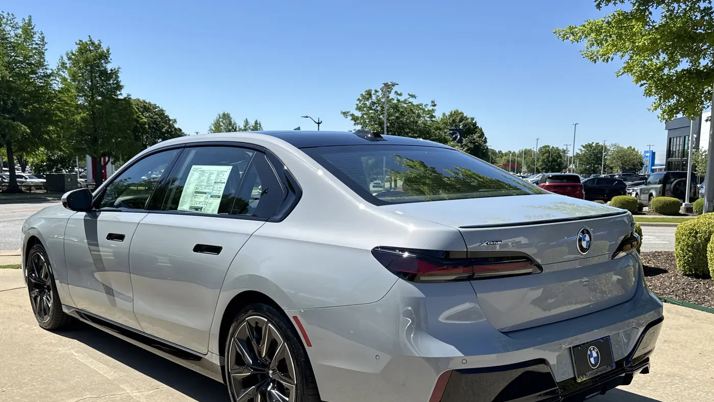 2026 BMW 7 Series 740i xDrive