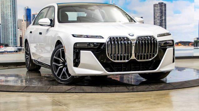 Preowned 2026 BMW 7 Series 740i xDrive for Sale