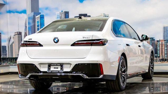 2026 BMW 7 Series 740i xDrive