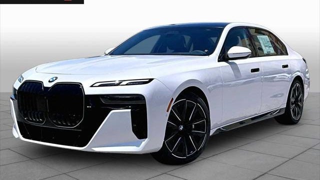 Preowned 2026 BMW 7 Series 740i xDrive for Sale
