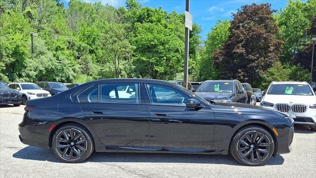 2023 BMW 7 Series 760i xDrive