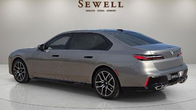 2025 BMW 7 Series 760i xDrive