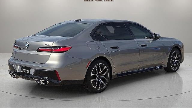 2025 BMW 7 Series 760i xDrive