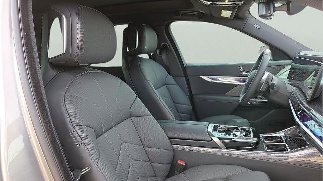 2025 BMW 7 Series 760i xDrive