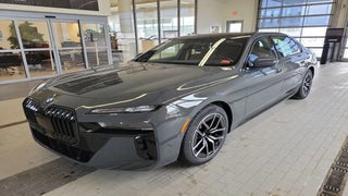 2026 BMW 7 Series with Dravit Grey Metallic Exterior