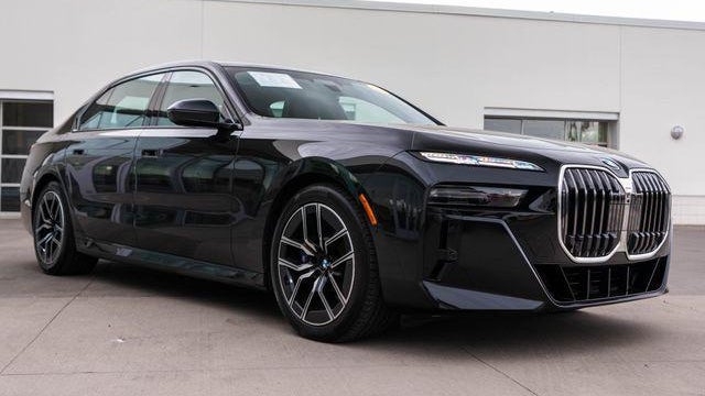 2023 BMW 7 Series 760i xDrive