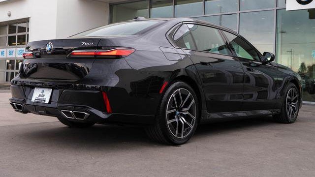 2023 BMW 7 Series 760i xDrive