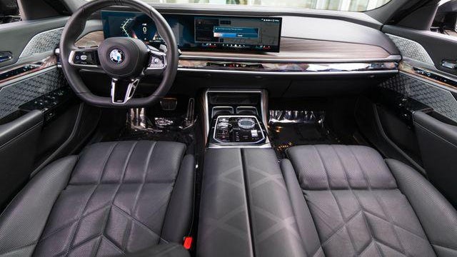 2023 BMW 7 Series 760i xDrive