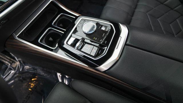 2023 BMW 7 Series 760i xDrive