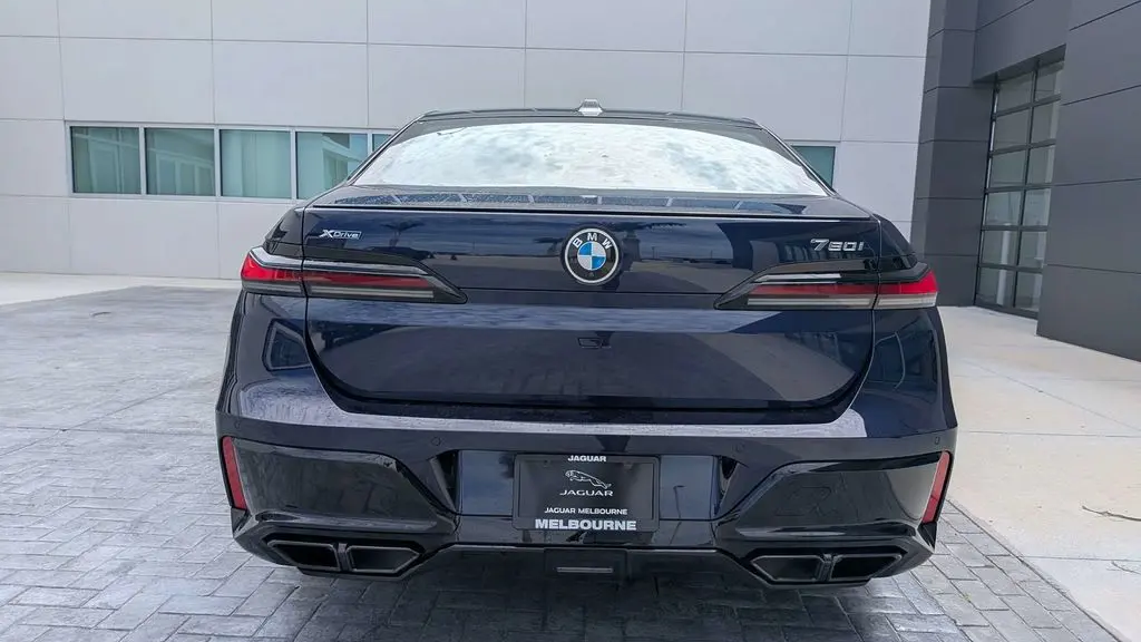 2024 BMW 7 Series 760i xDrive