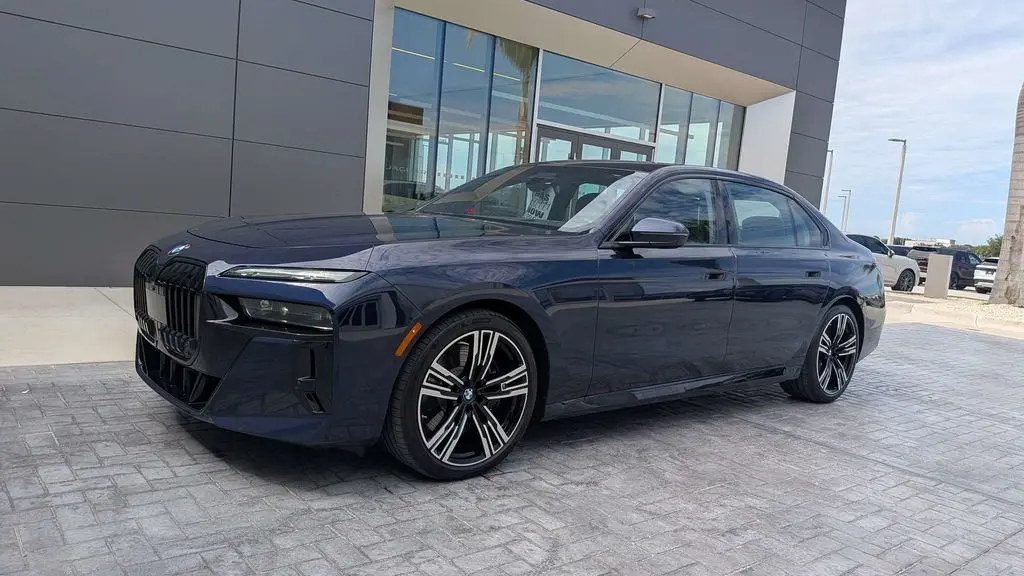 2024 BMW 7 Series 760i xDrive