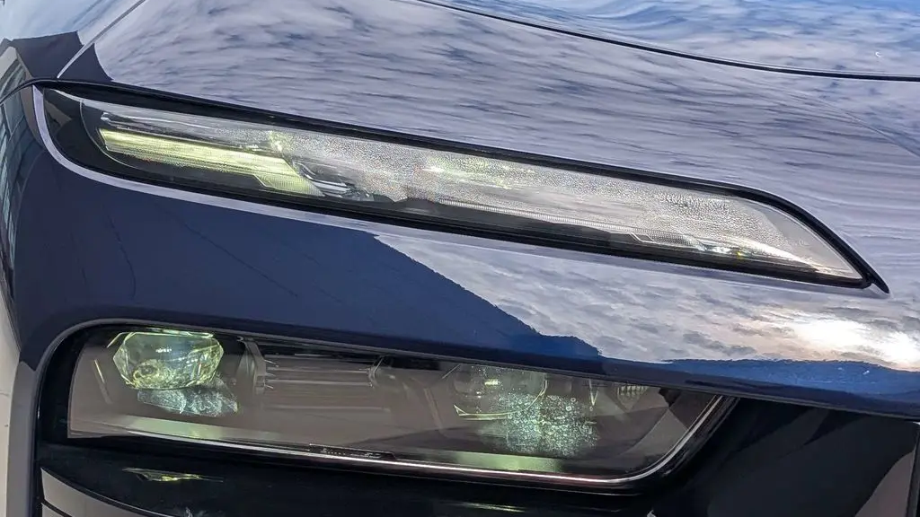 2024 BMW 7 Series 760i xDrive