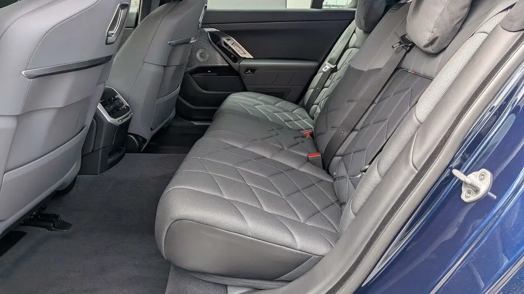 2024 BMW 7 Series 760i xDrive
