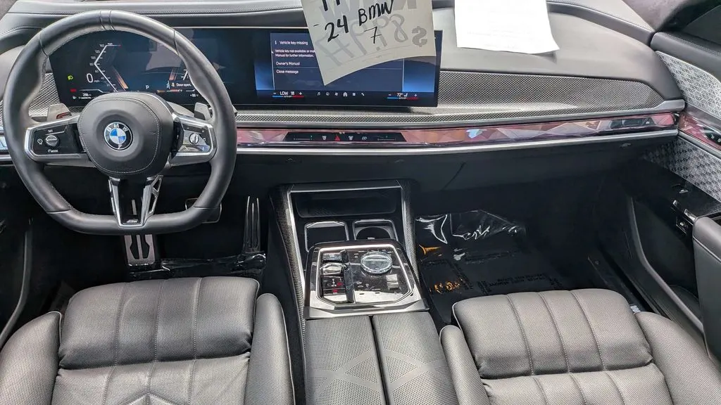 2024 BMW 7 Series 760i xDrive