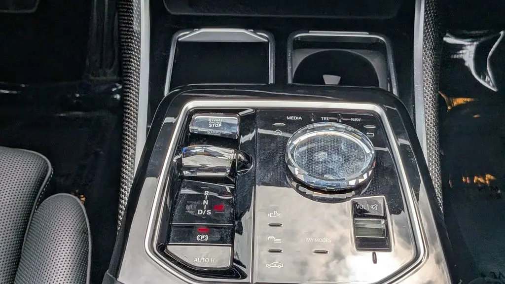 2024 BMW 7 Series 760i xDrive