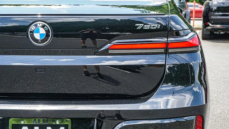 2023 BMW 7 Series 760i xDrive