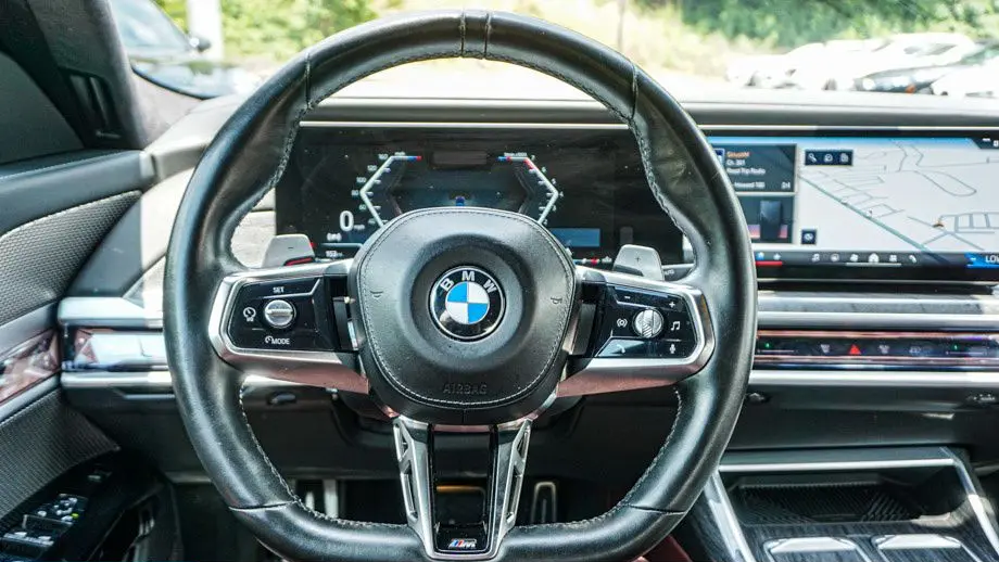 2023 BMW 7 Series 760i xDrive