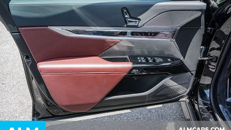 2023 BMW 7 Series 760i xDrive