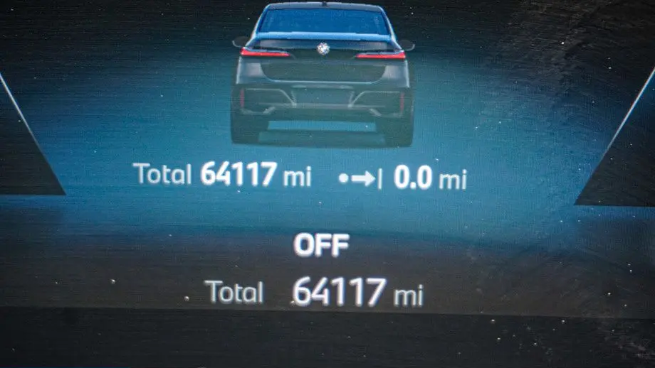 2023 BMW 7 Series 760i xDrive