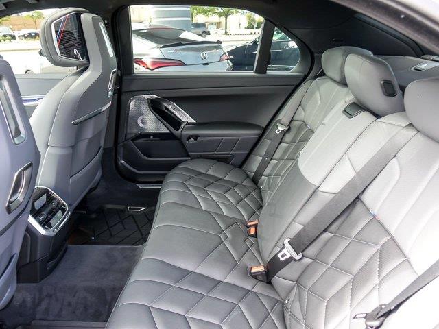2024 BMW 760i - $77,896