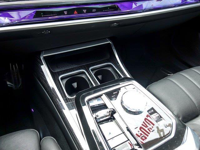 2024 BMW 760i - $77,896