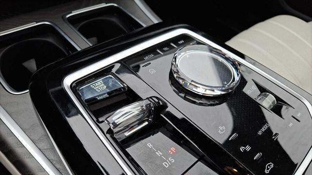 2024 BMW 7 Series 760i xDrive