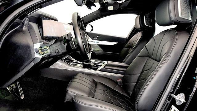2025 BMW 7 Series 760i xDrive