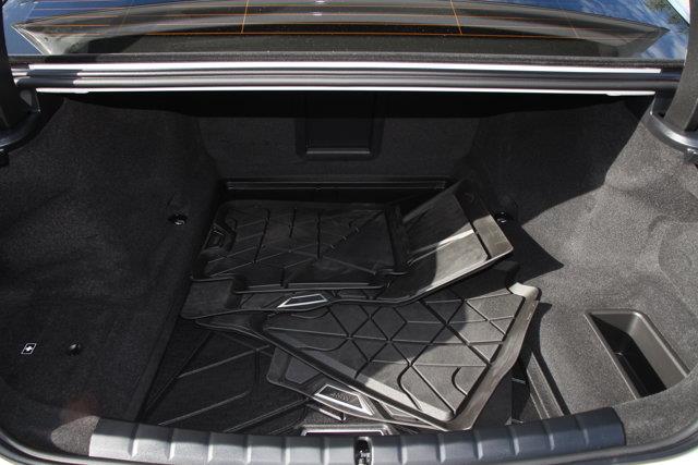 2026 BMW 760i - $117,076