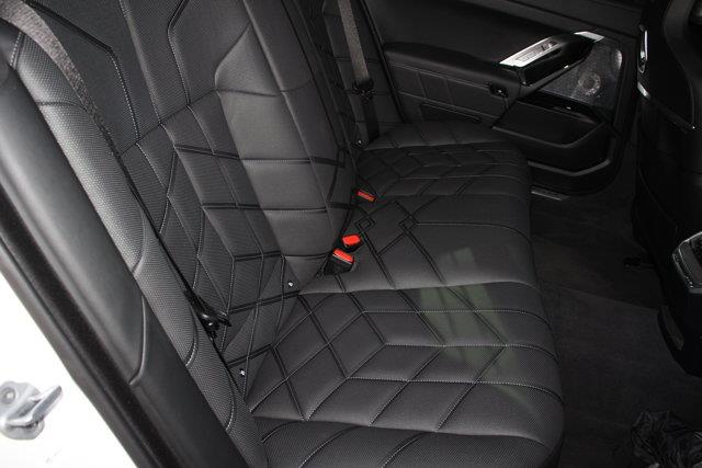 2026 BMW 760i - $117,076