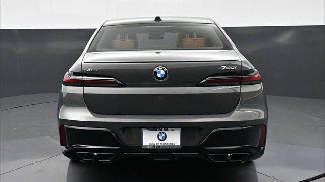 2026 BMW 7 Series 760i xDrive