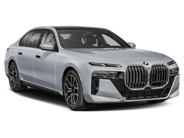 2026 BMW 760i - $123,247