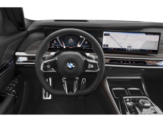 2026 BMW 760i - $123,247