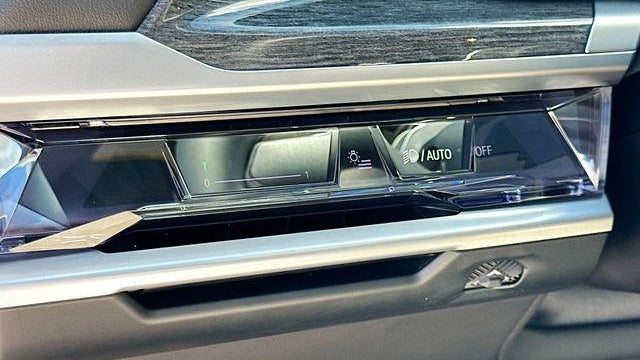 2023 BMW 7 Series 760i xDrive