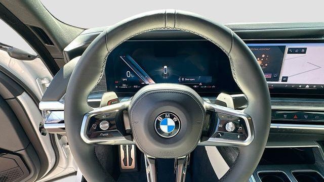 2023 BMW 7 Series 760i xDrive