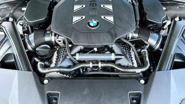 2023 BMW 7 Series 760i xDrive