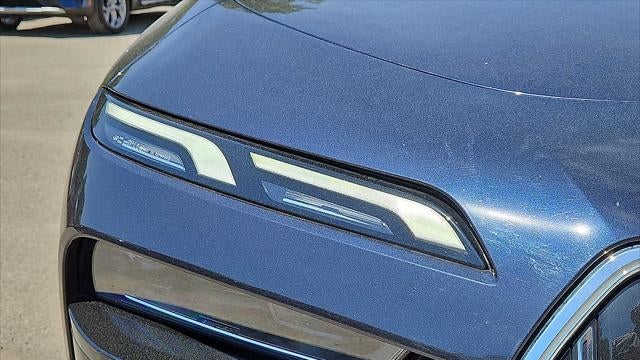 2024 BMW 7 Series 760i xDrive