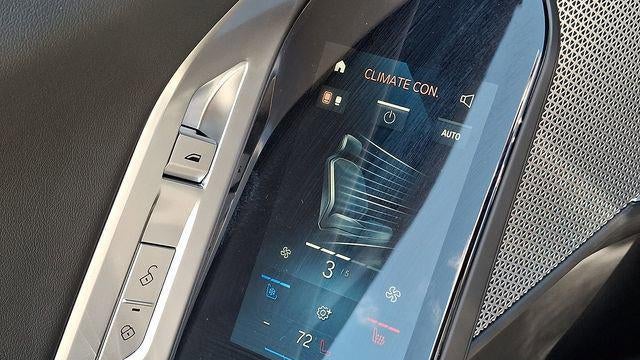 2023 BMW 7 Series 760i xDrive