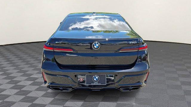 2023 BMW 7 Series 760i xDrive